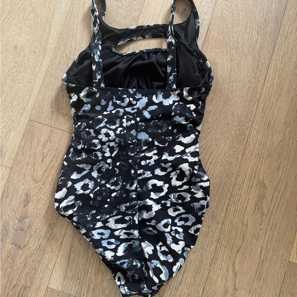 Magic Suit Women's Skin Deep Fiona Underwire One-Piece - Picture 2 of 4